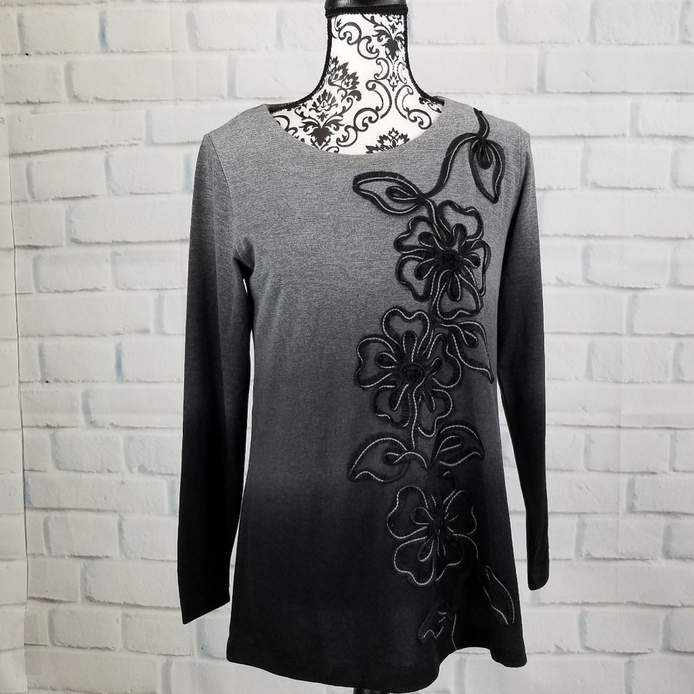 Terrance women's size s long sleeve top